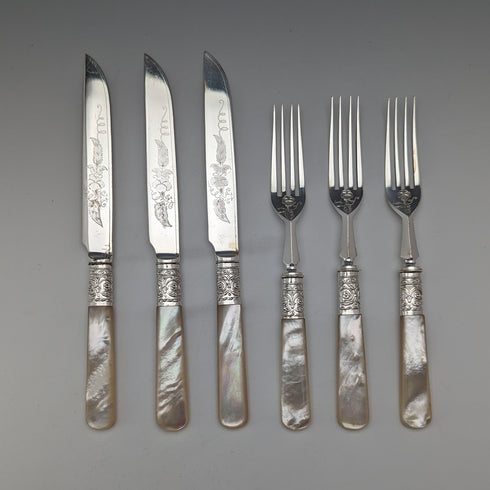 約 1898 年英國古董白色珍珠手柄甜點餐具 12 對套裝木盒裝